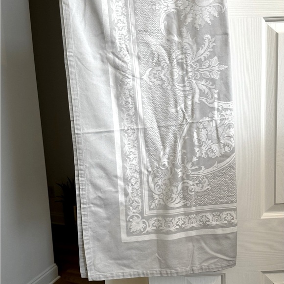 GARNIER-THIEBAUT france
100% COTON-COTTON BAUMWOLLE Tablecloth 74” - Picture 3 of 15